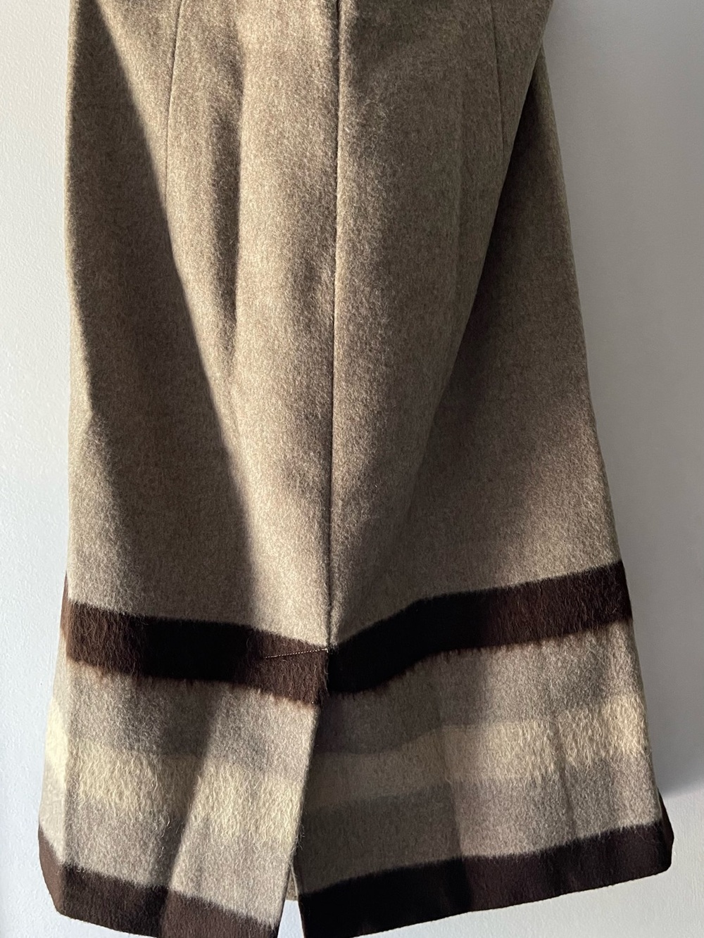 MAX MARA VIRGIN WOOL & MOHAIR KNNE LENGTH SKIRT IN TAUPE & BROWN NEUTRALS SZ 12 - Picture 5 of 7